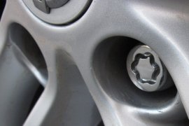 Снятие секреток с колес - м. ЦСКА